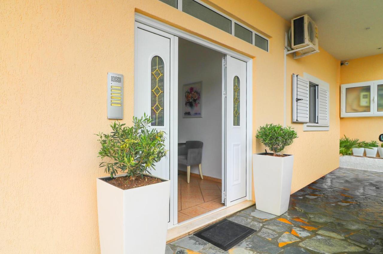 Lido Apartments Himare Luaran gambar